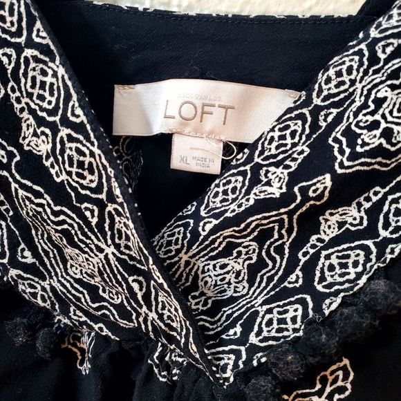 LOFT Black Swing Top with Tassels size XL. I've cut the tassels off the straps😊 - Picture 2 of 8